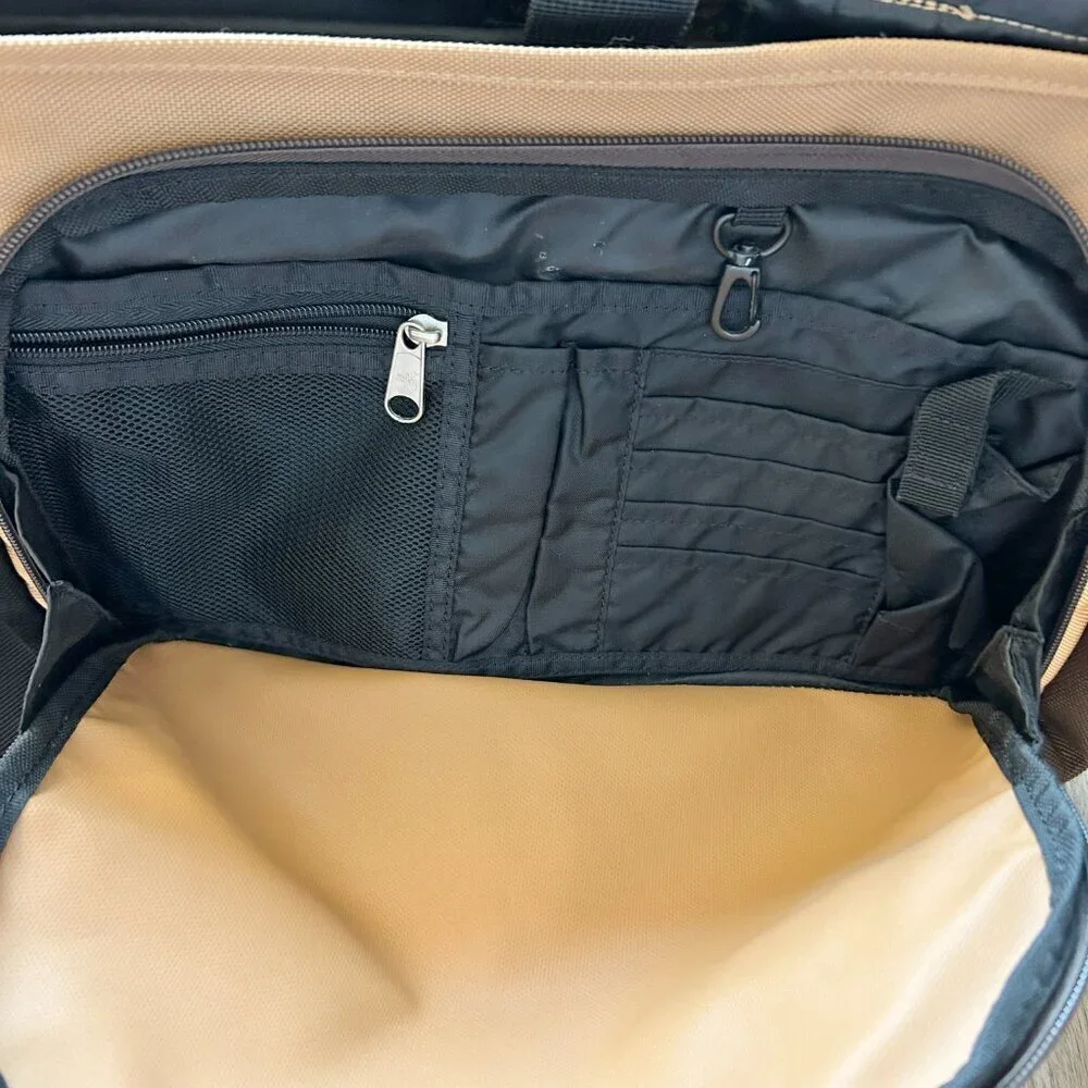 Timberland Vintage Style Brown Messenger Bag